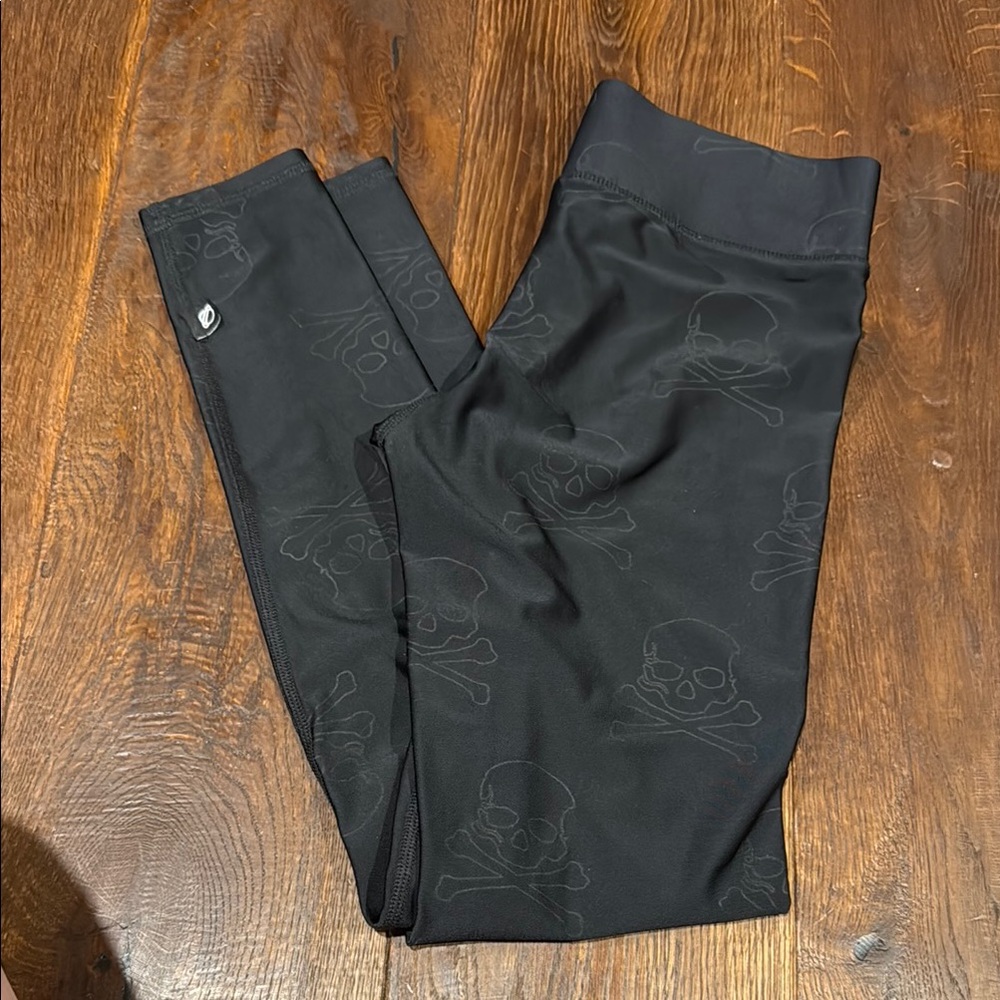 Black Skull Pattern Leggings
